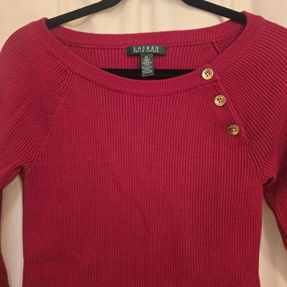 Women's Ribbed Pink Sweater - Picture 4 of 6